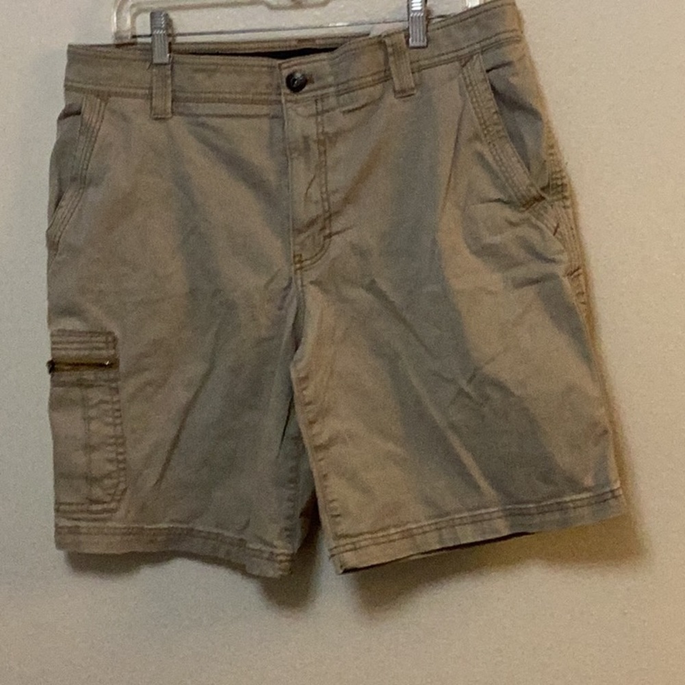 cargo shorts